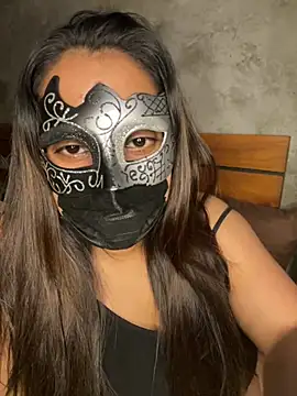 LioraWance's Live XXX Chat