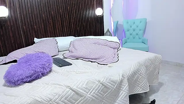 RoxxanneMooree Chat XXX in diretta