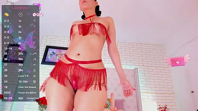 Coco_Balenciaga_のライブXXXチャット