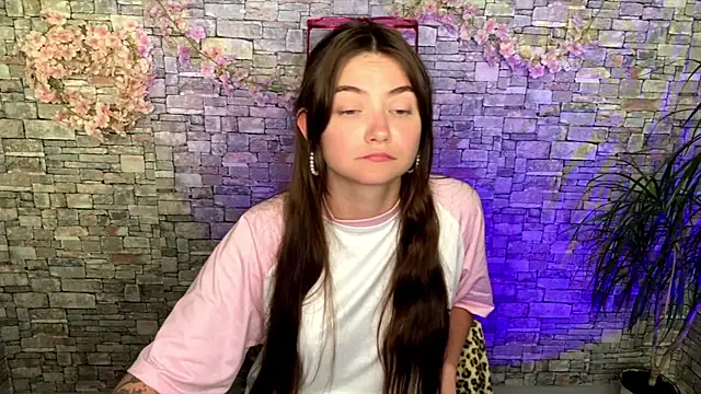 Živý XXX chat may_rollins