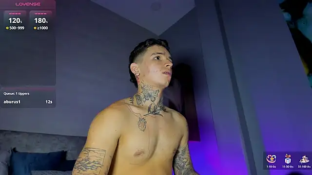 Ian_Castillo_ élő XXX-chatje