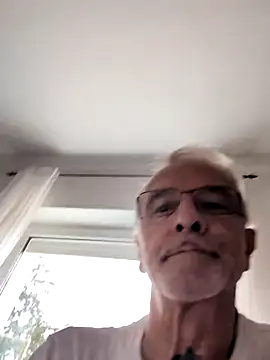 Webkamerová show geill2701