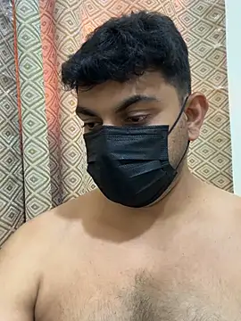 Hot_Boy8677 Chat XXX in diretta