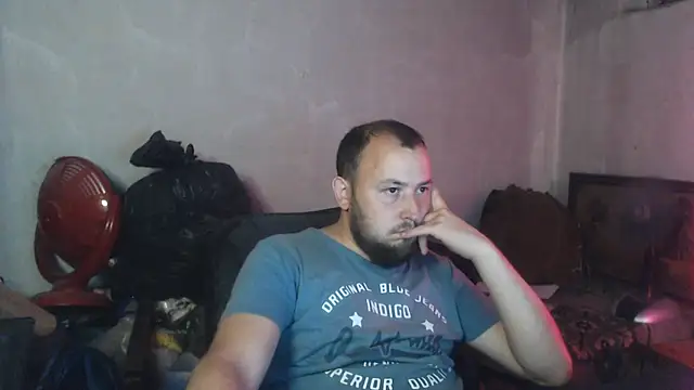 BIG-COCK-OMG Chat XXX in diretta
