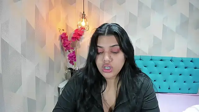 LindaBreeS 라이브 XXX 채팅