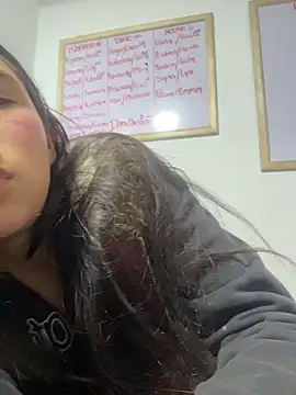 LilyRossi_ Chat XXX live