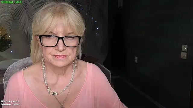 Dr_Mireille's Live XXX Chat