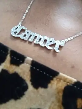 Jasmine_FullsShine Adlı Modelin Canlı XXX Sohbeti