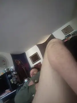 Fuckboyguyman's Live XXX Chat