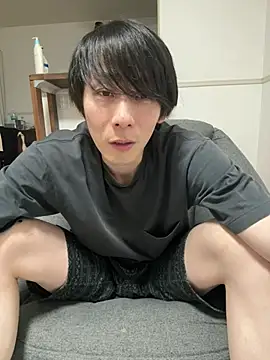 yan638 即時 XXX 聊天