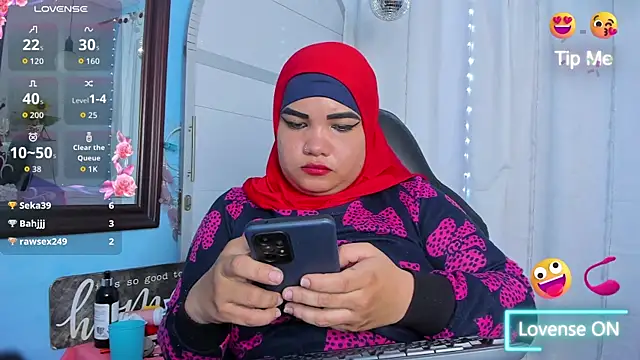 Falak-Yasin Adlı Modelin Canlı XXX Sohbeti