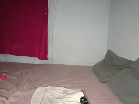 Amanda_April élő XXX-chatje