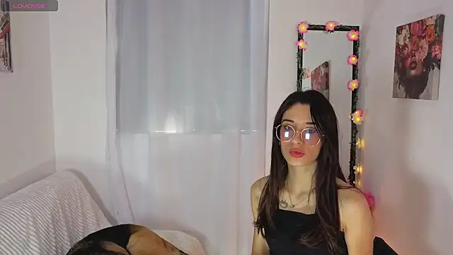 Liiaa__7's Live XXX Chat