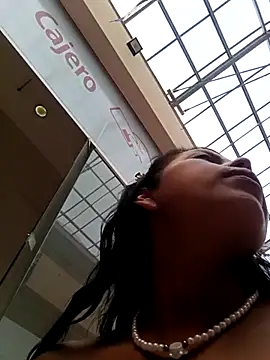 Czat XXX na żywo – _andrea30