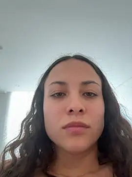 Megan_Rodrigo Chat XXX in diretta