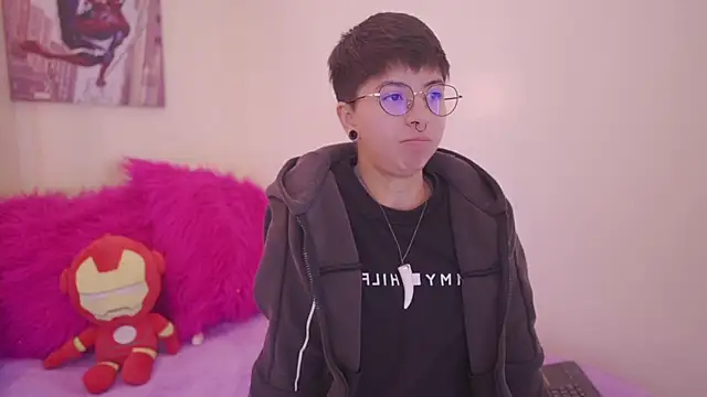 tommy_blue 라이브 XXX 채팅