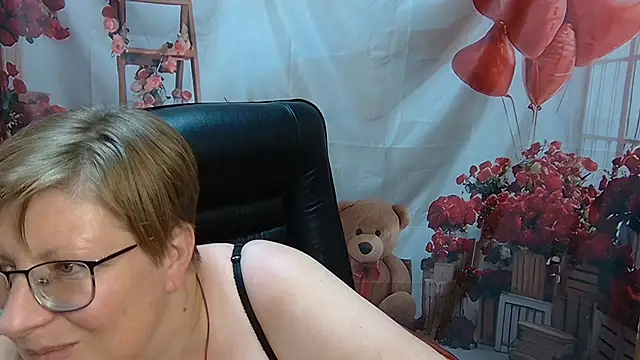 RadaChudna's Live XXX Chat