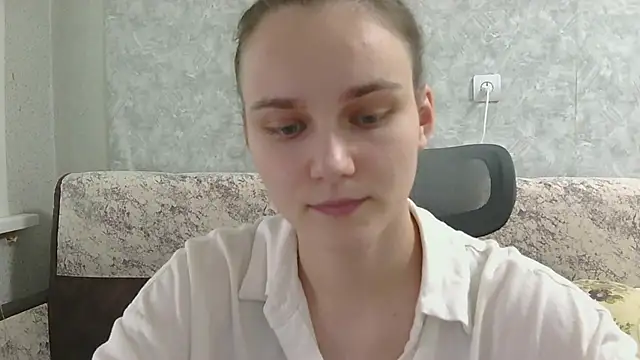 DolcezzaCream live XXX chat