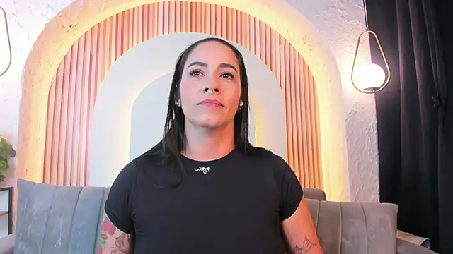 Czat XXX na żywo – violet_scott_