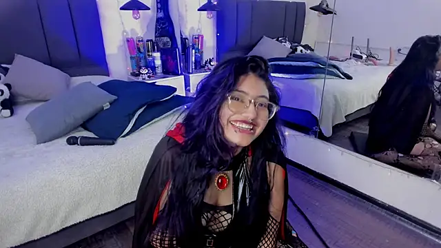 SabrinaV_'s Live XXX Chat