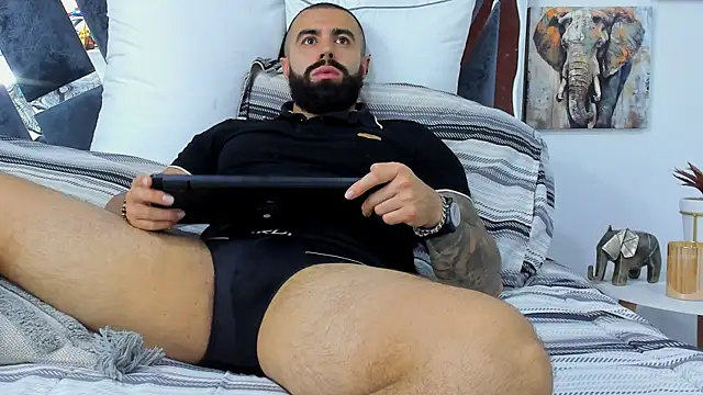 Živý XXX chat Zack_Froone