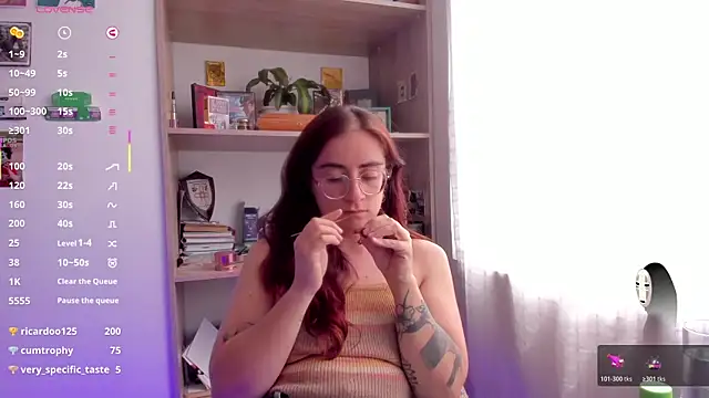 linda_giggle's Live XXX Chat