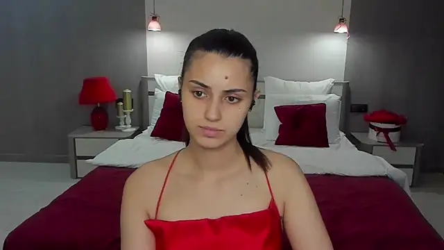 Chatroom XXX en direct de Jasmine_Stewart