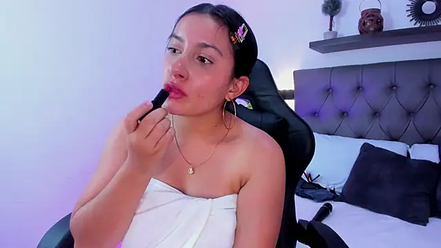 Chatroom XXX en direct de kira_relish