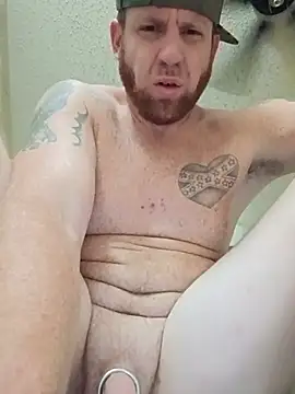 Clarkodile95's Live XXX Chat