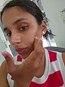 Chat +18 de Lorena_Mcfly ao vivo