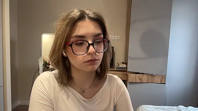 Chat XXX en directo de AnnaVelvetFire