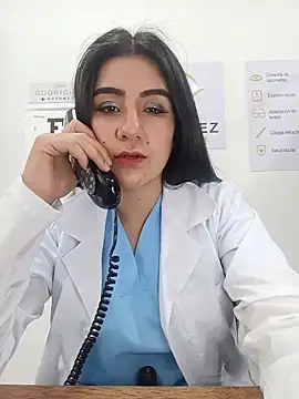 دردشة CAROLINE__07 الجنسية ال مباشرة