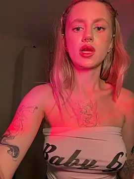 دردشة blondiedoll الجنسية المباشرة