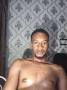 צ'אט XXX בשידור חי של PrettyDickk1