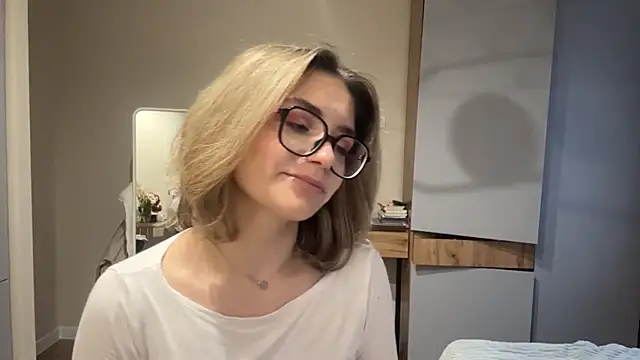 AnnaVelvetFire Chat XXX in diretta