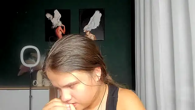 AdeleCruz – Live XXX-chat