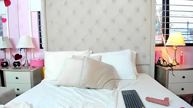 scarlett_leblanc_ Chat XXX in diretta