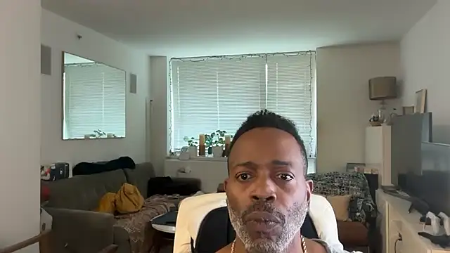 theblacklordmaster: διαδικτυακό σόου στην κάμερα