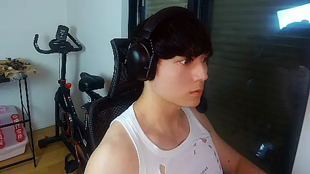 Tkcqcc's Live XXX Chat