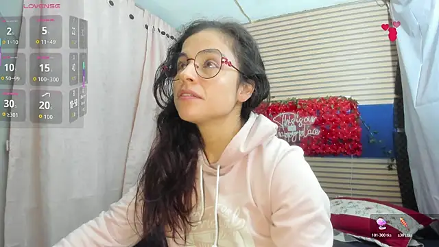 Chat +18 de rosse_2504 ao vivo