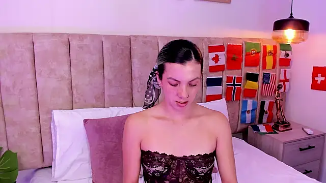 DinahCarter Chat XXX in diretta
