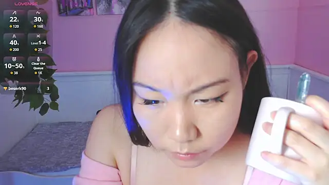 Chatroom XXX en direct de Inari_Okami_
