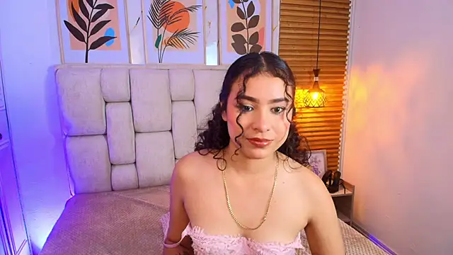 HemmaStar's Live XXX Chat