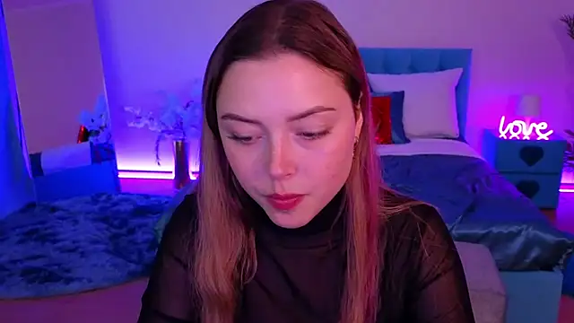 Ava_Loone: онлайн-секс-чат