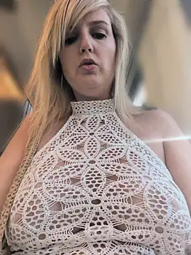 Chat +18 de Sexybiene969 ao vivo