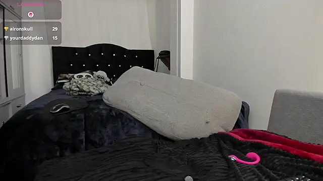 Živý XXX chat Amy_Aloqua