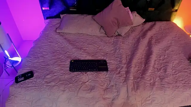 Velvet_Dreamss 라이브 XXX 채팅