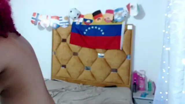 LITTLEJULES' Live XXX Chat