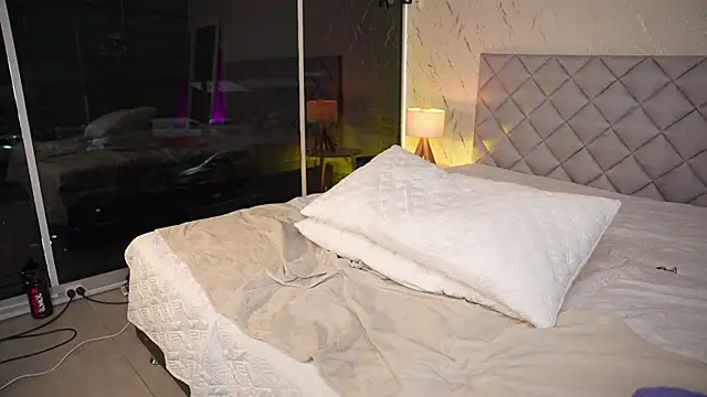 King_openmind's Live XXX Chat