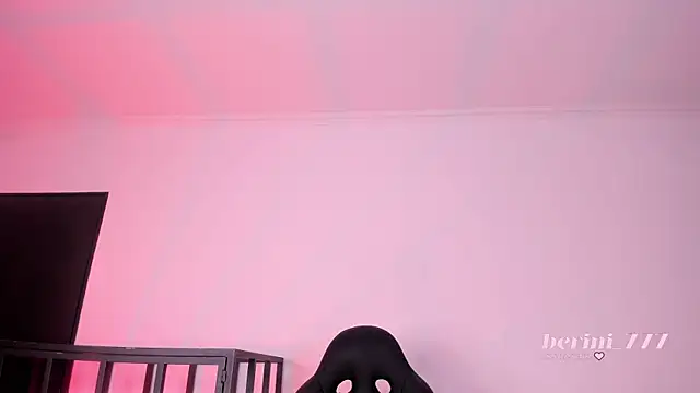 Chatroom XXX en direct de AmberiniHoffman